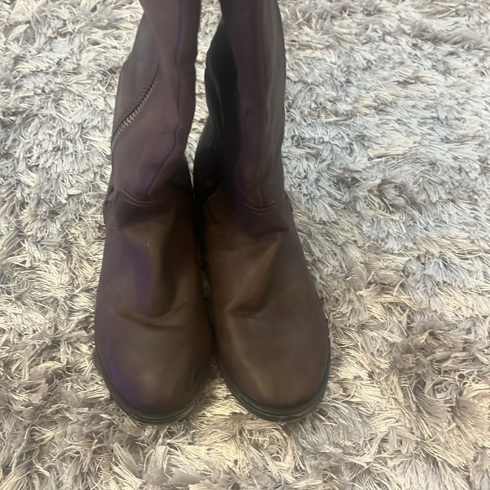 Women’s size 9, Aeropostale Brown Boots - Picture 4 of 4